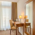 Premium Downtown 4* Oporto