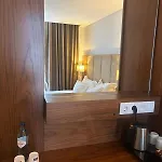 Hotel Premium Downtown 4*