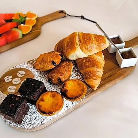 Hotel Downtown 4*