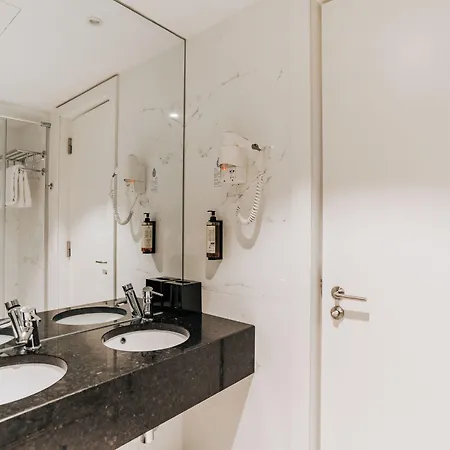 Szálloda Downtown 4*