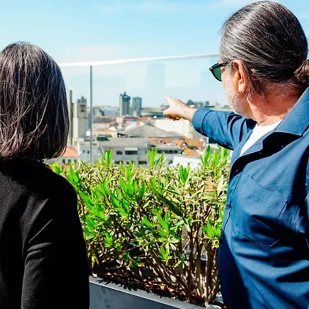 Premium Downtown Hotel