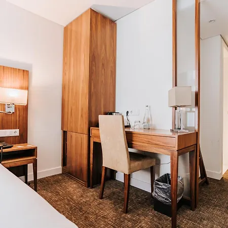 Hotel Porto Downtown 4* Oporto