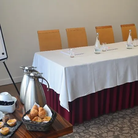 Premium Downtown Hotel 4*