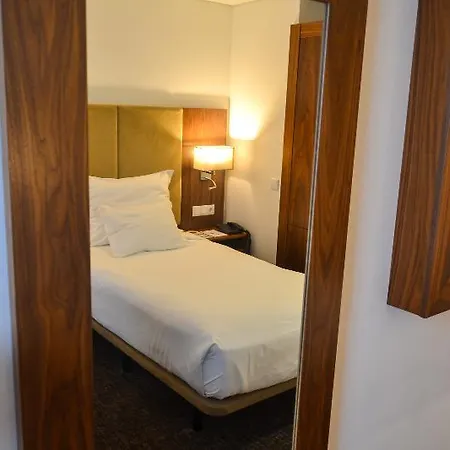 Premium Downtown 4*