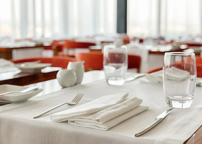 Premium Downtown Otel 4*