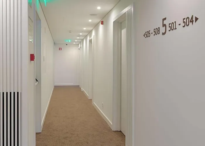 Premium Downtown Hotel 4*